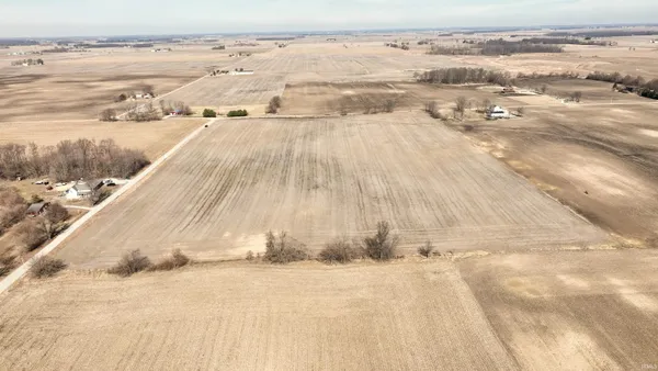 500 South W Road, Kewanna, IN 46939