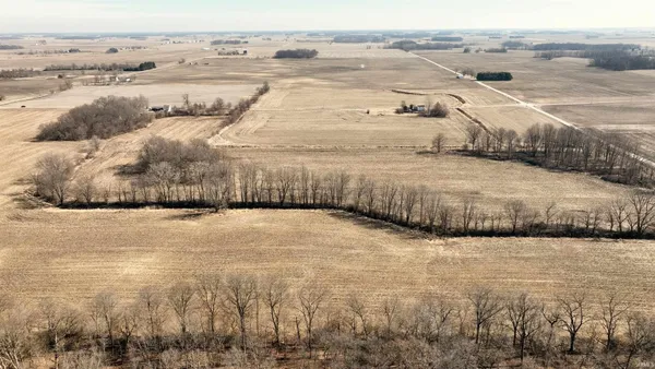 500 South W Road, Kewanna, IN 46939