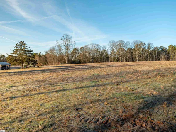 $275,000 | 501 B Cherokee Road, Pelzer, SC 29669