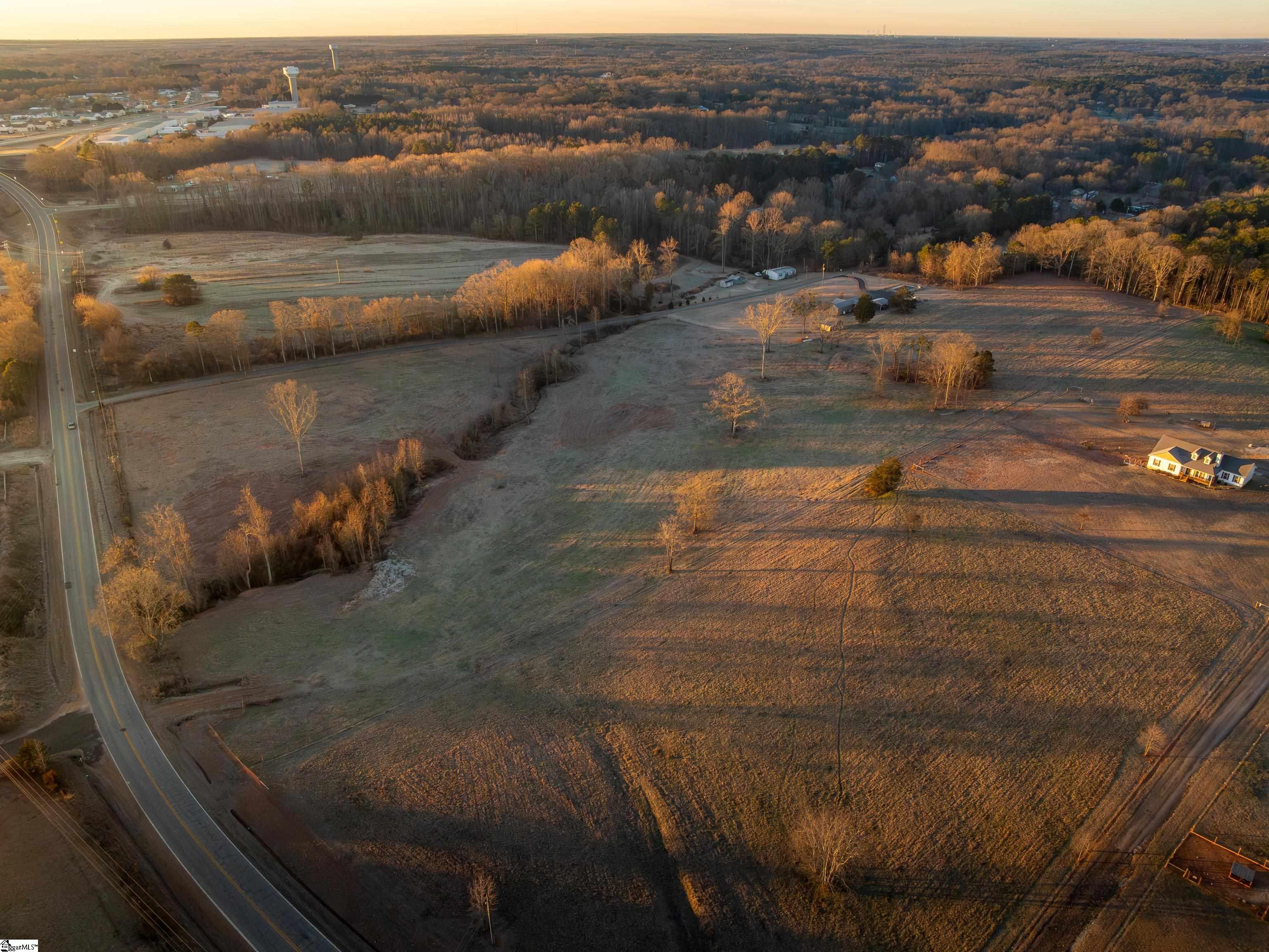 501 B Cherokee Road Pelzer, SC 29669 - Photo 10 of 24