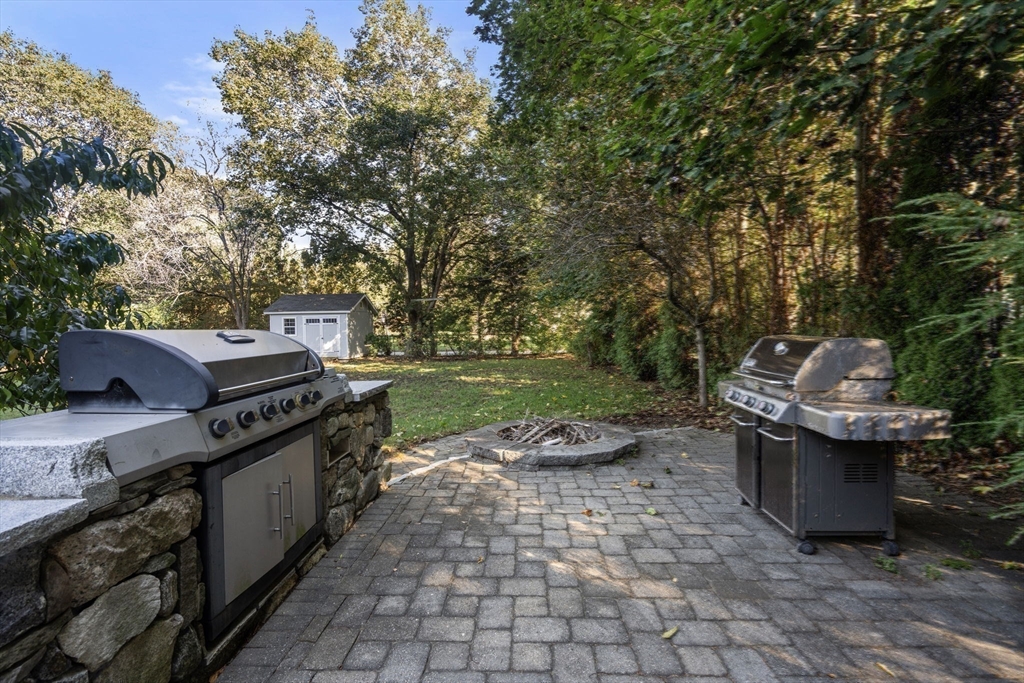 291 Concord Road Wayland, MA 01778 - Photo 32 of 36