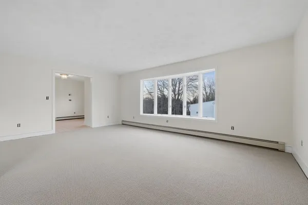 $4,200 | 99 Garfield Avenue, Unit A, Woburn, MA 01801