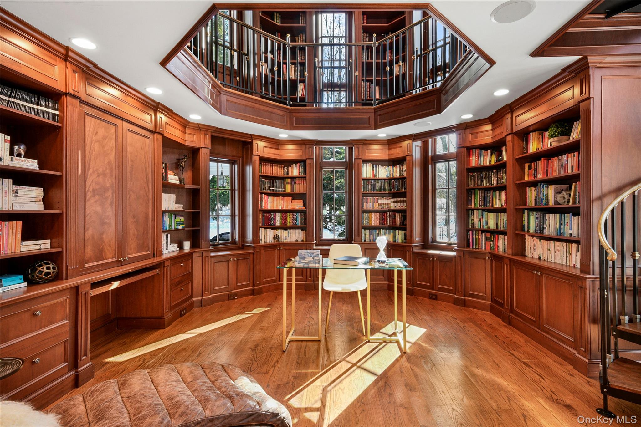 10 Hilltop Road Larchmont, NY 10538 - Photo 7 of 50 Dramatic two-story octagonal mahogany library/office.