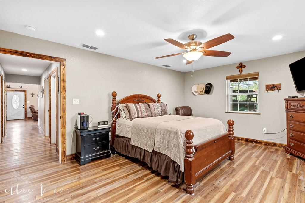 342 County Road 644 Merkel, TX 79536 - Photo 16 of 36 a bedroom with a bed and window