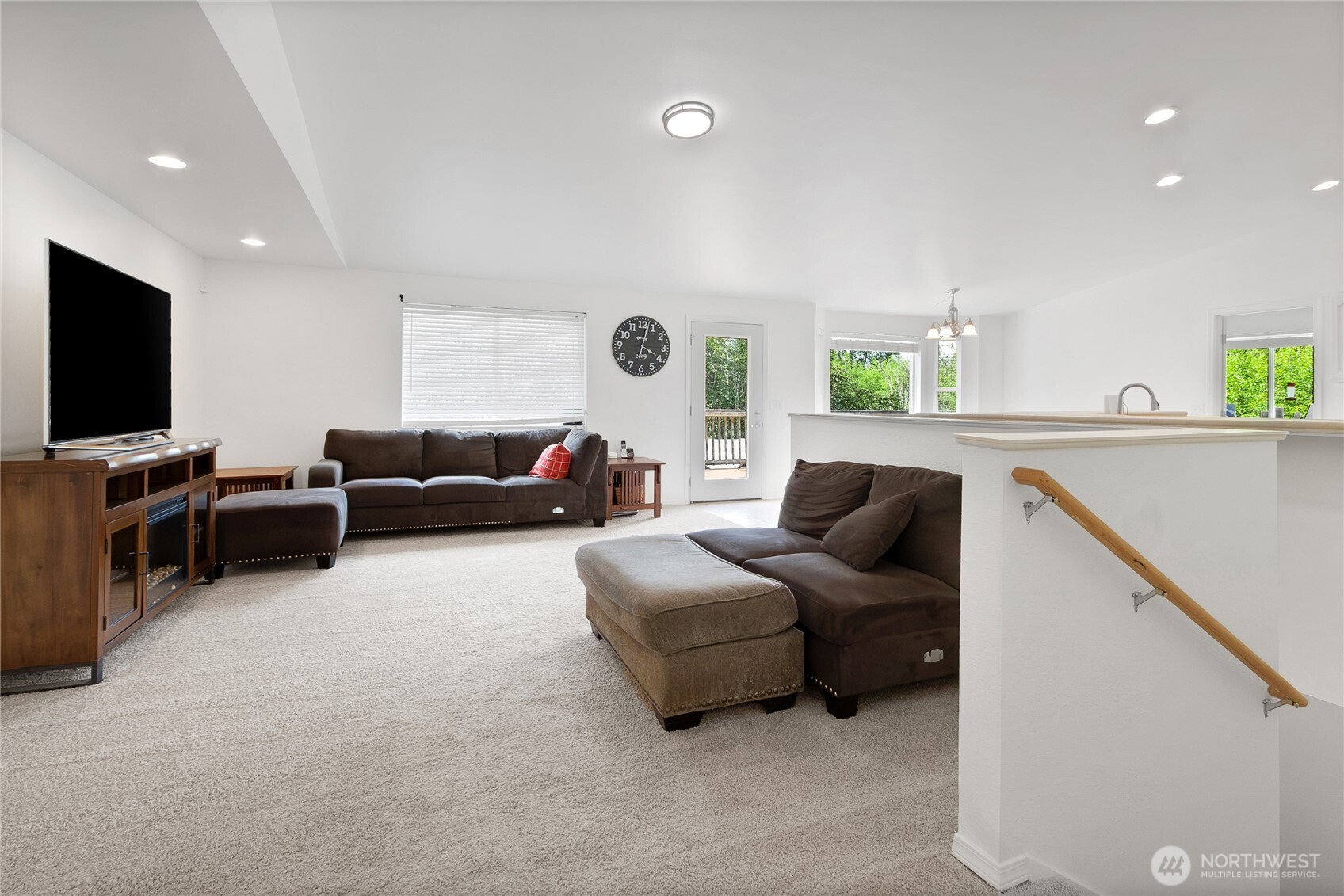 12311 Holtz Road East Eatonville, WA 98328 - Photo 19 of 34