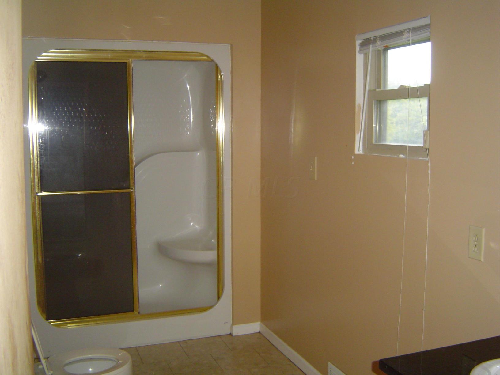 1883 West Case Road Columbus, OH 43235 - Photo 5 of 24