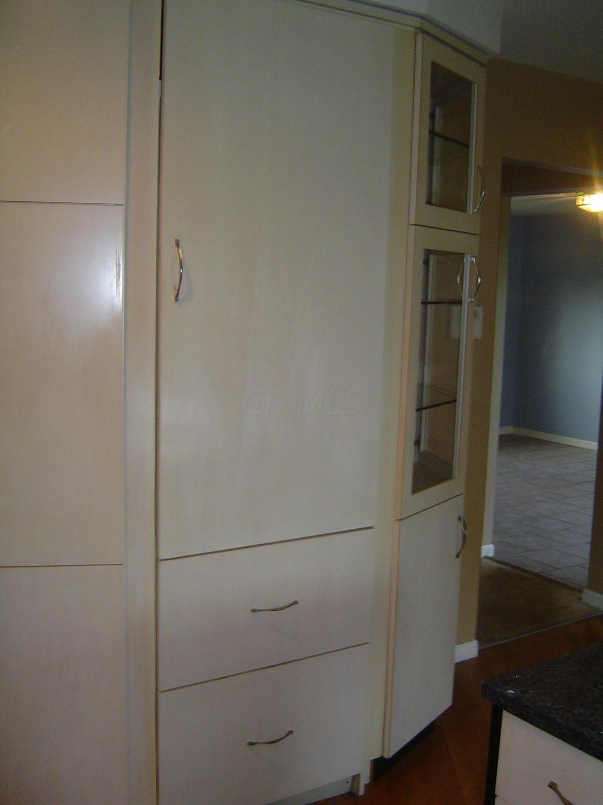 1883 West Case Road Columbus, OH 43235 - Photo 9 of 24