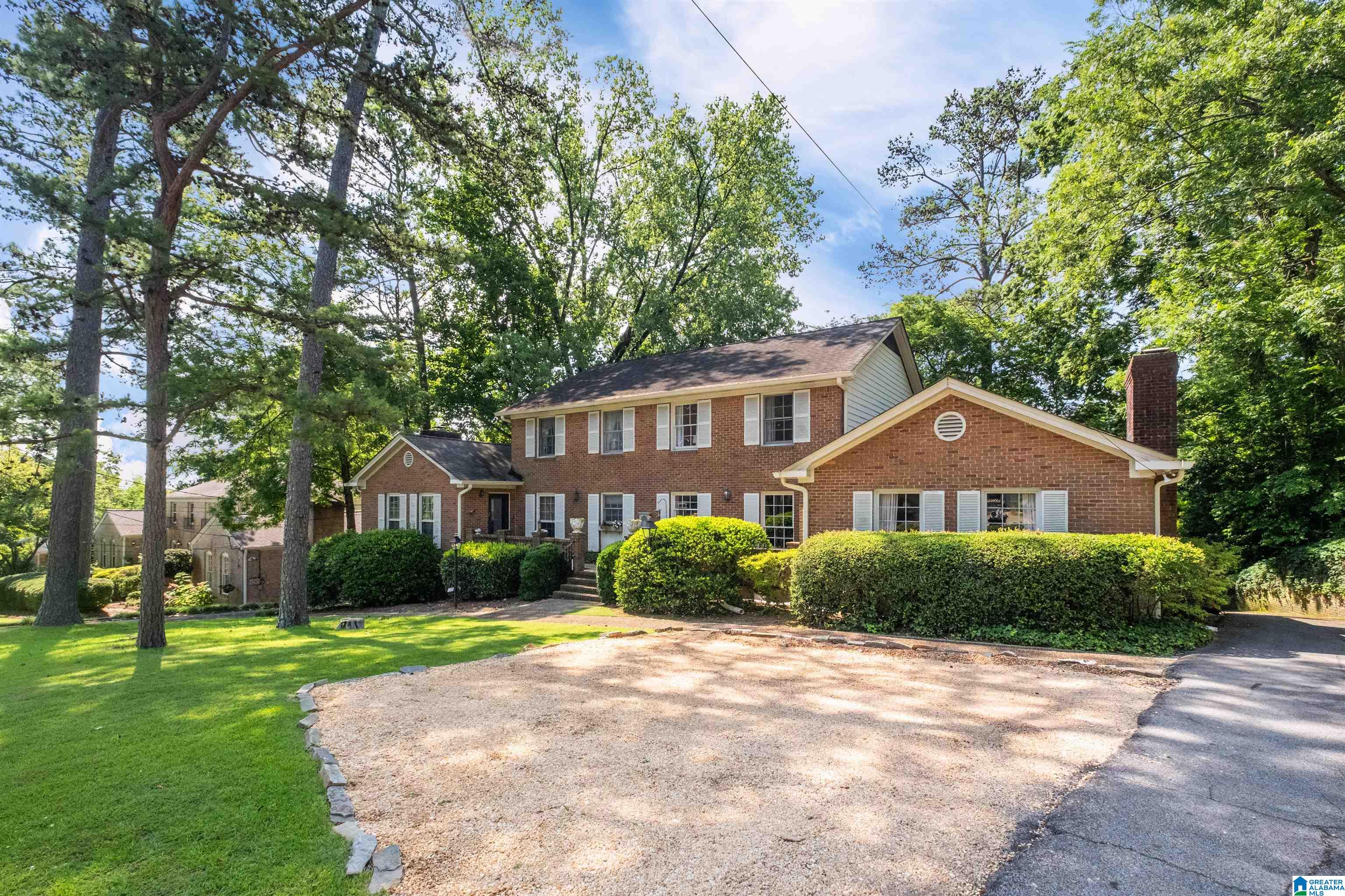 2945 Pump House Road Vestavia Hills, AL 35243 - Photo 2 of 50
