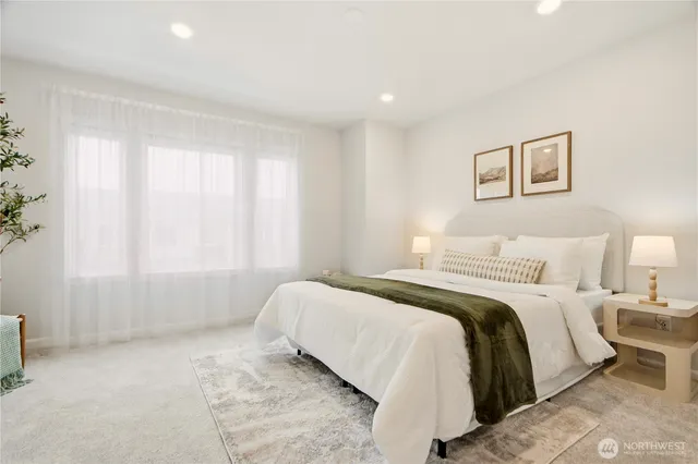 $985,000 | 19244 Northeast 69th Circle, Unit 104, Redmond, WA 98052