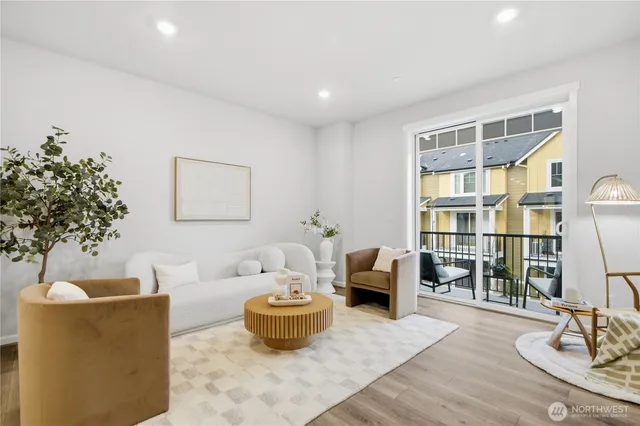 $985,000 | 19244 Northeast 69th Circle, Unit 104, Redmond, WA 98052