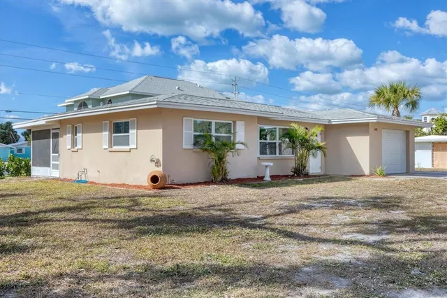 $699,000 | 4078 Pelican Shores Circle, Englewood, FL 34223