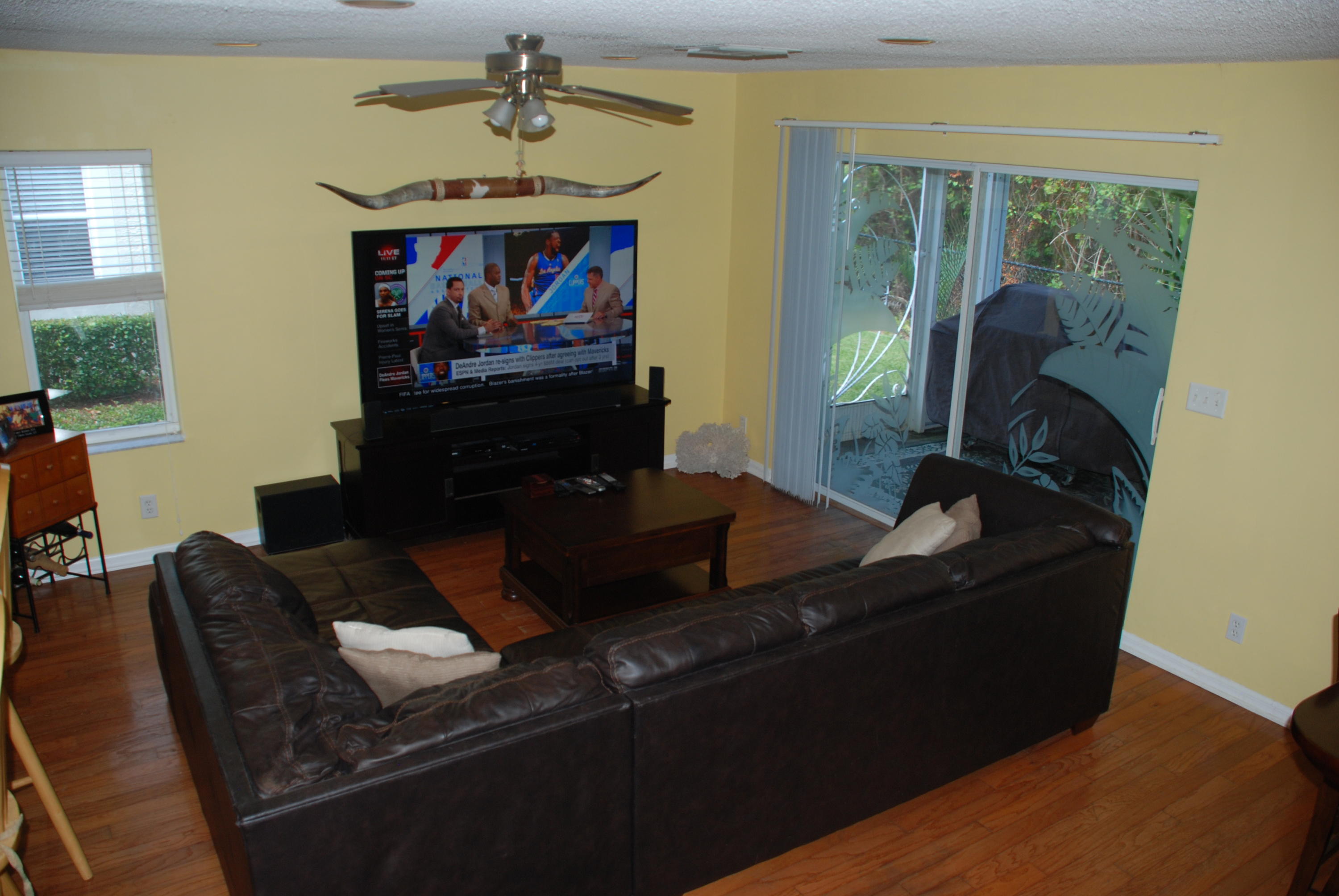 134 Fox Meadow Run Jupiter, FL 33458 - Photo 3 of 13 Family Room