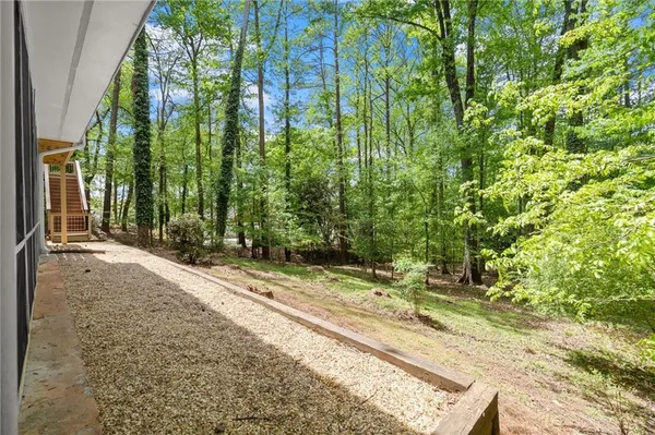 $1,295,000 | 9335 Huntcliff Trace, Atlanta, GA 30350
