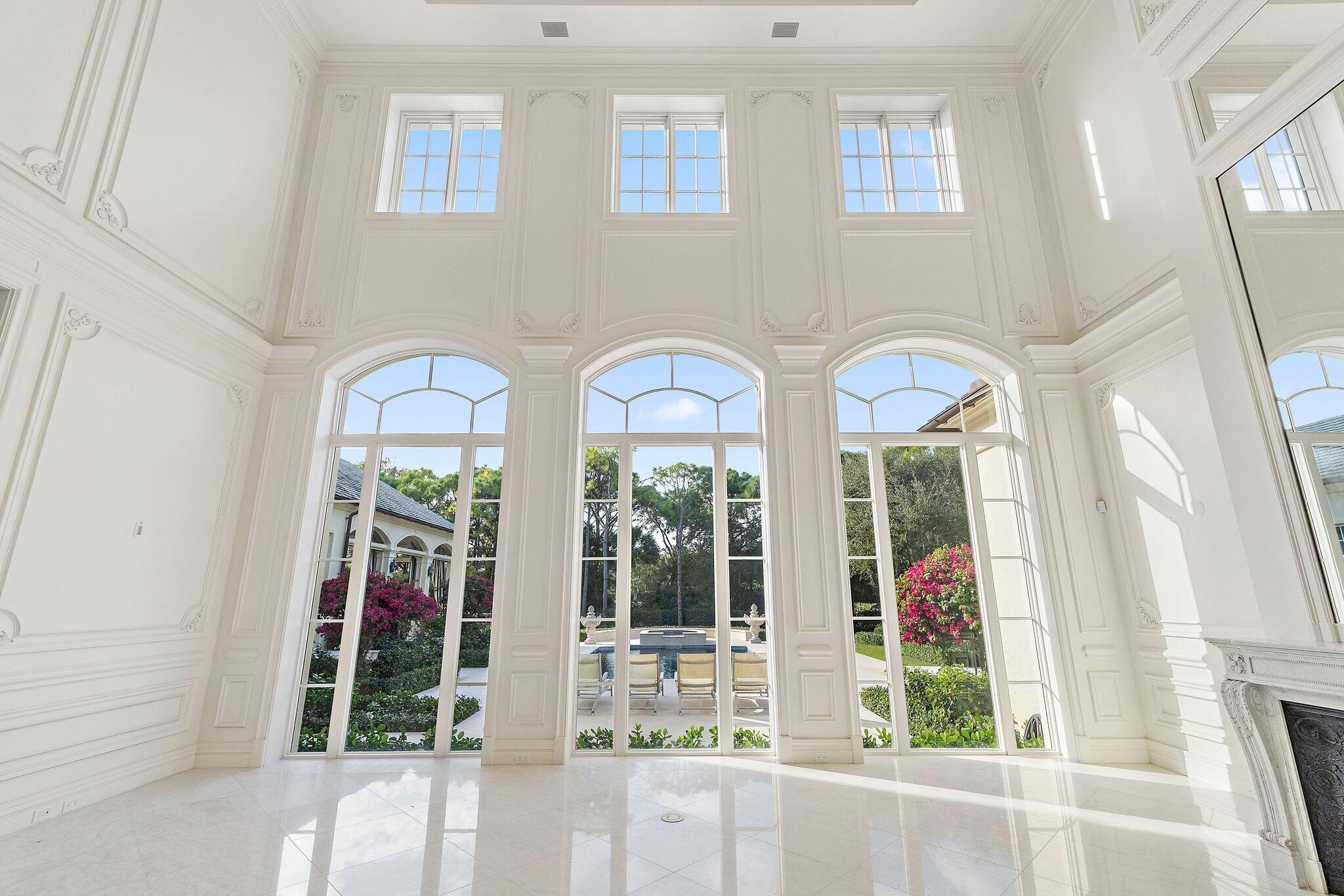 146 Bears Club Drive Jupiter, FL 33477 - Photo 21 of 115 Living Room