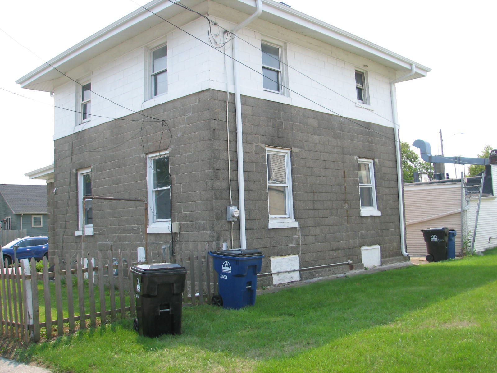 1018 Caron Butler Drive Racine, WI 53403 - Photo 4 of 13 back
