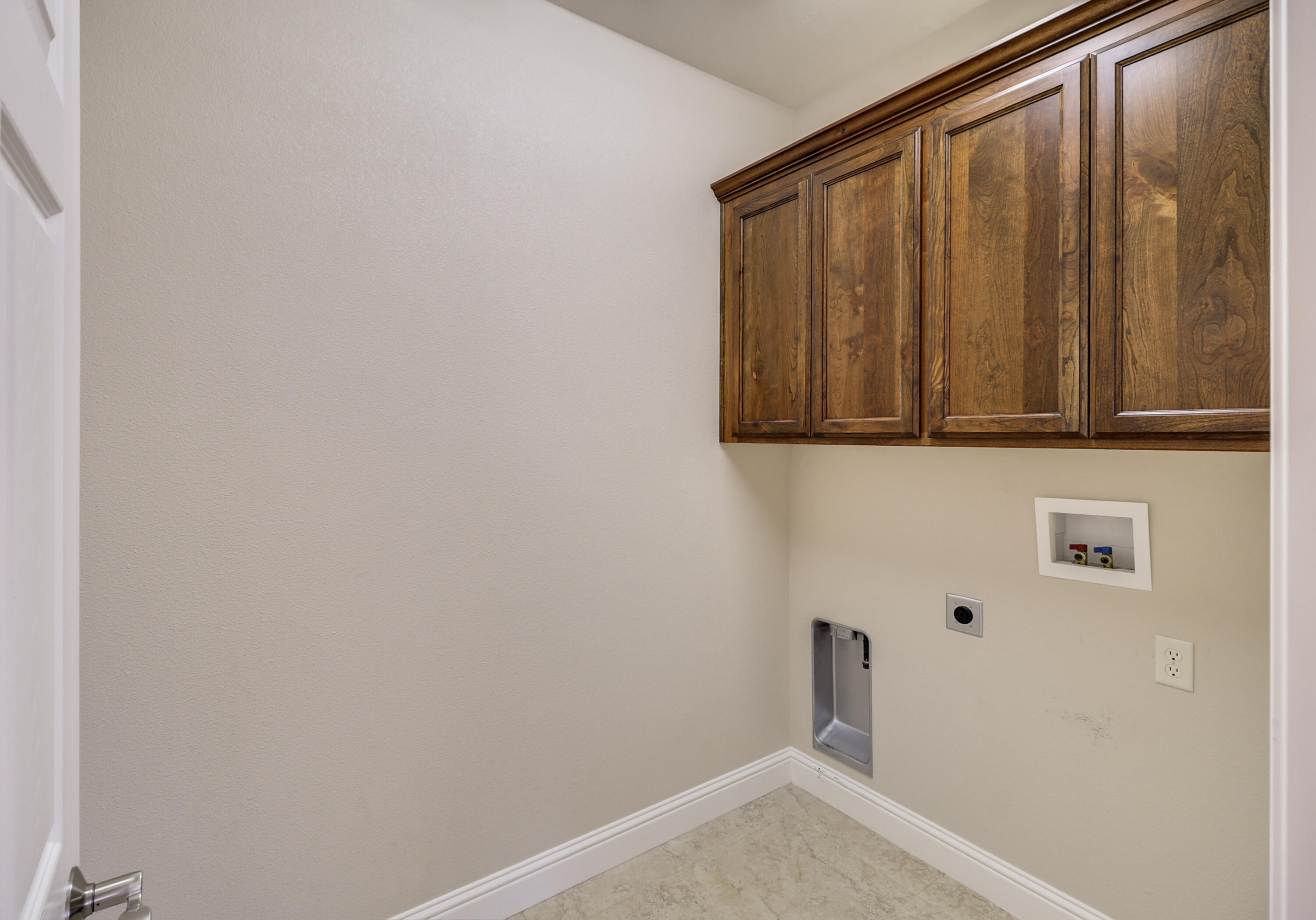 3863 Indian Wells Lane Redding, CA 96002 - Photo 16 of 63 a view of a door and a window