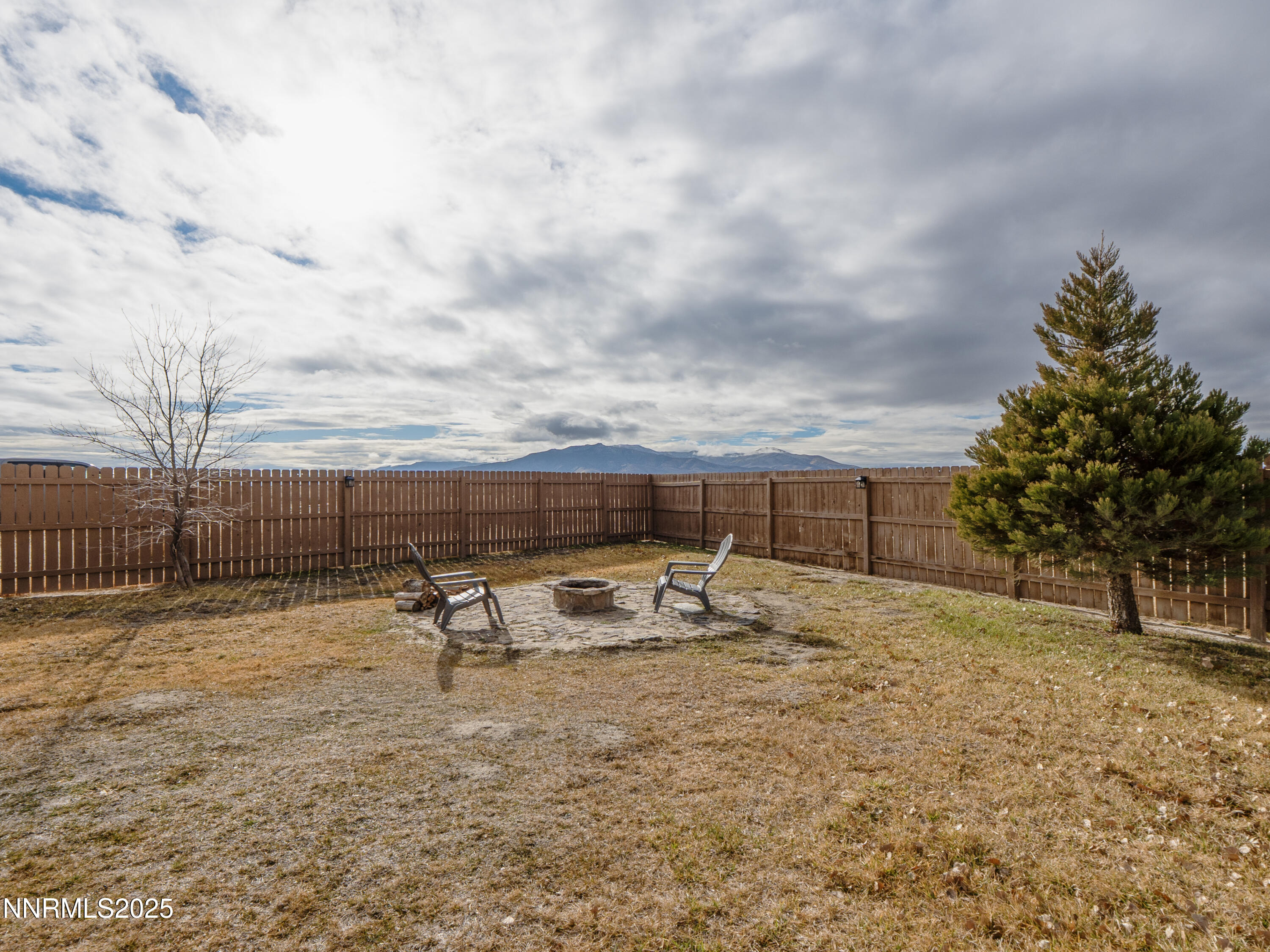 6990 Airport Road Winnemucca, NV 89445 - Photo 39 of 47 a view of a terrace with a bench
