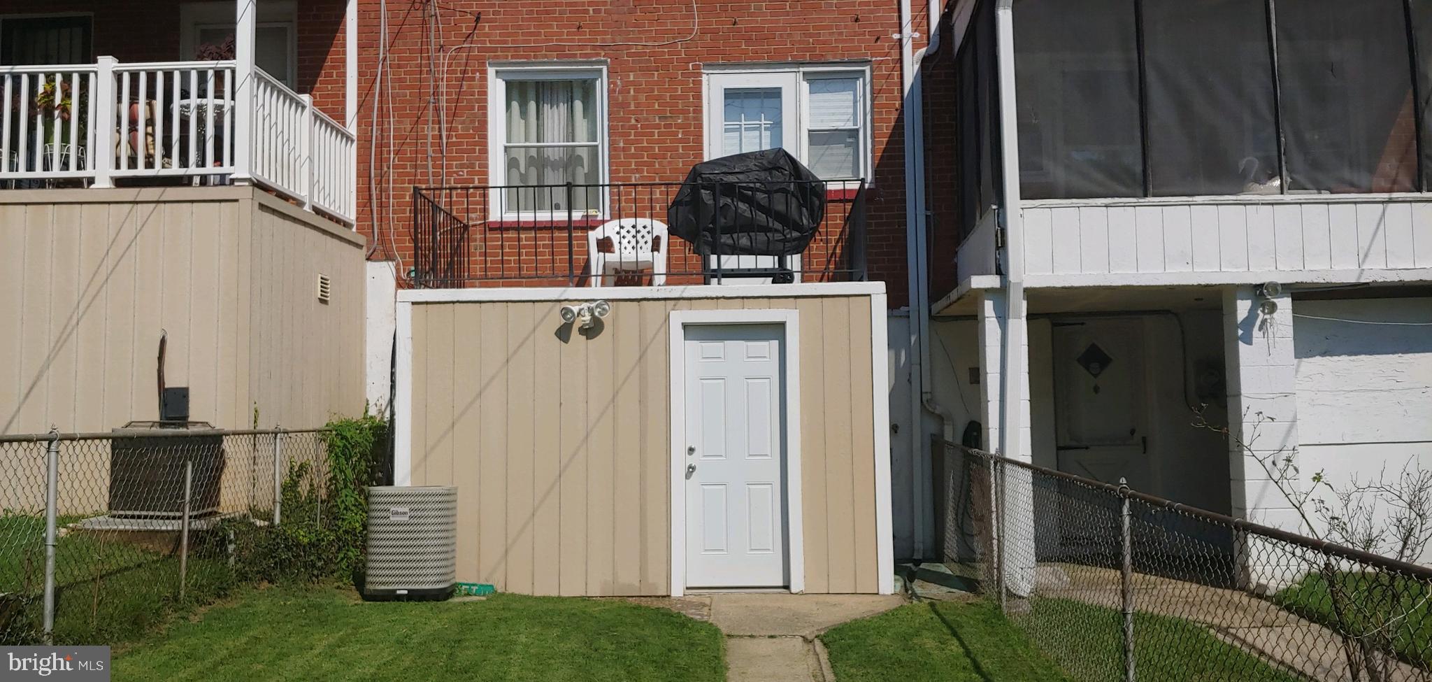709 South Woodington Road Baltimore, MD 21229 - Photo 32 of 32 rear
