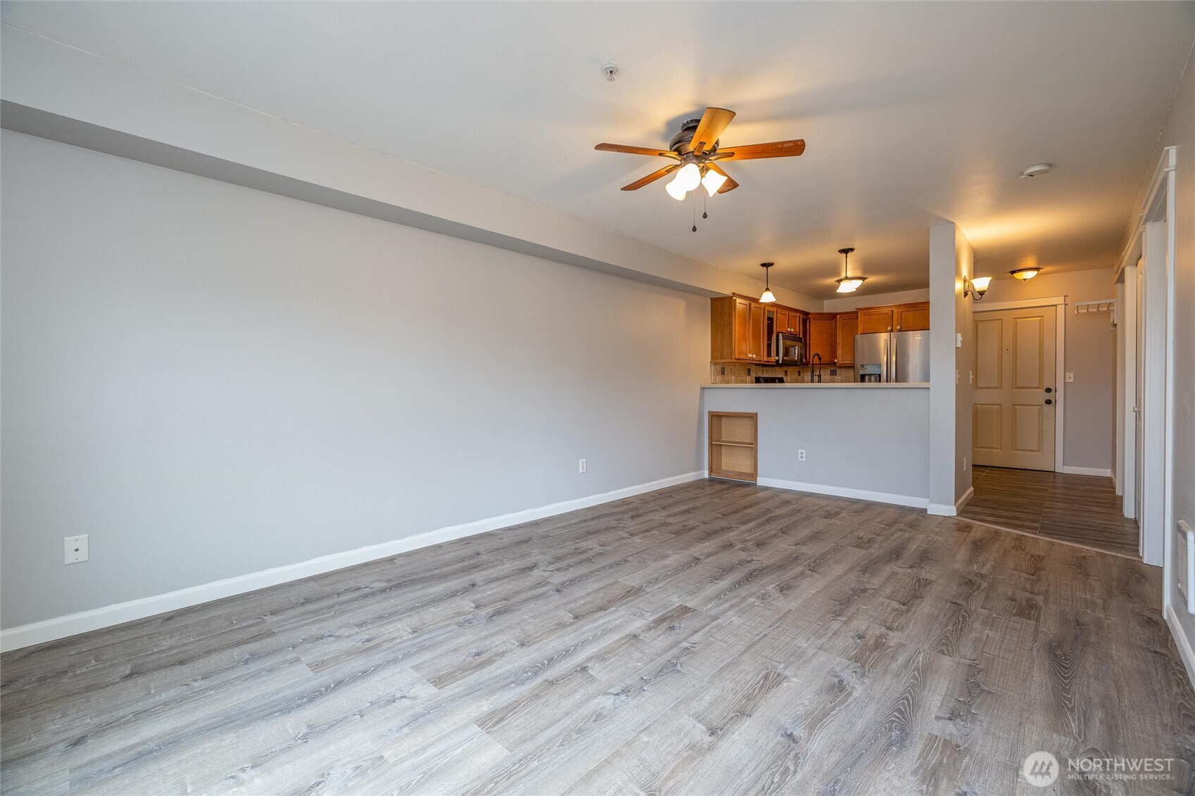 700 32nd Street, Unit A404 Bellingham, WA 98225 - Photo 9 of 27