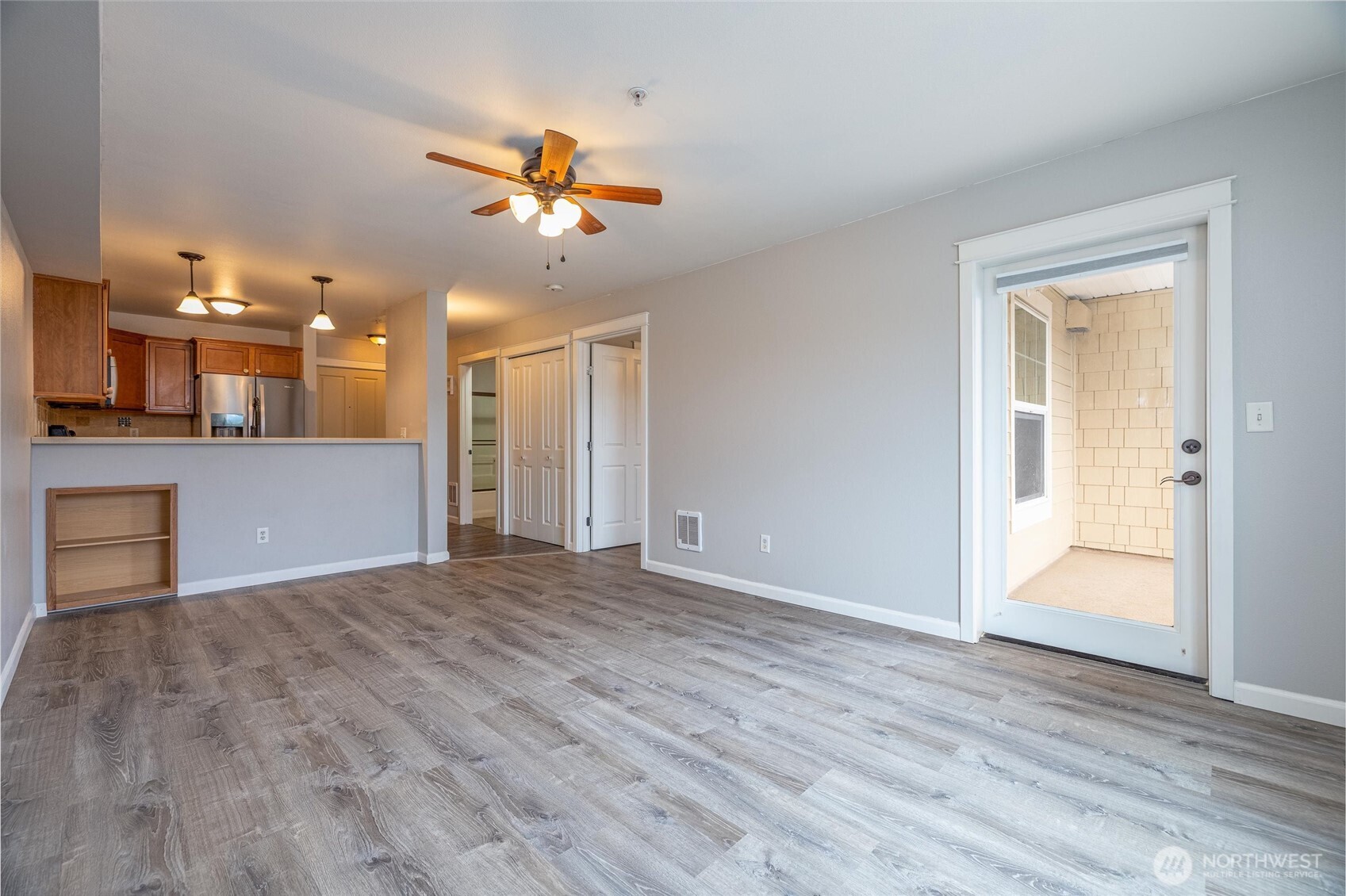 700 32nd Street, Unit A404 Bellingham, WA 98225 - Photo 10 of 27