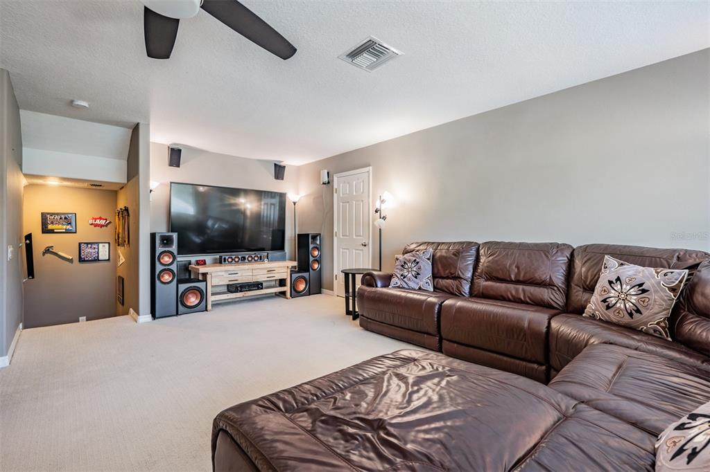 3727 Janus Way Palm Harbor, FL 34685 - Photo 38 of 98