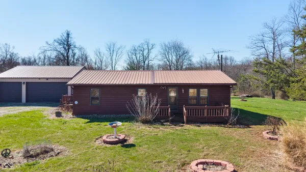 $275,000 | 11696 East Short Road, Springville, IN 47462