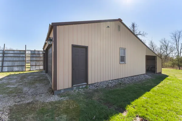 $275,000 | 11696 East Short Road, Springville, IN 47462