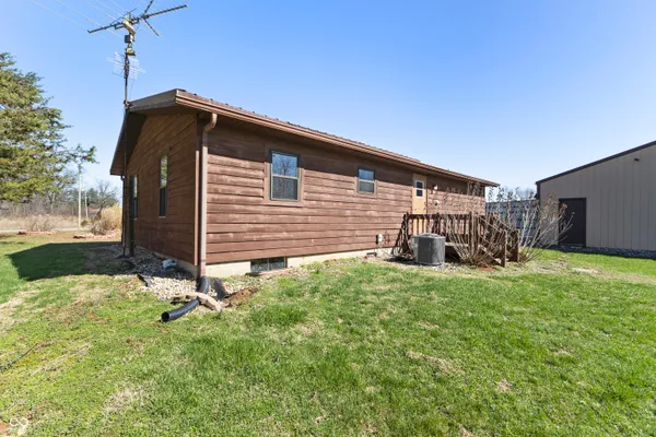 $275,000 | 11696 East Short Road, Springville, IN 47462