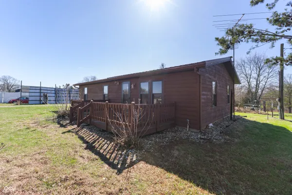 $275,000 | 11696 East Short Road, Springville, IN 47462