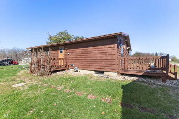 $275,000 | 11696 East Short Road, Springville, IN 47462