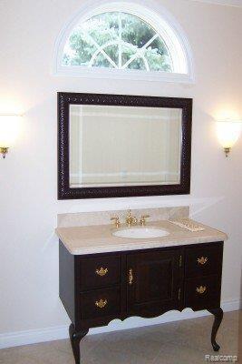 5630 Kirkridge Trail Rochester, MI 48306 - Photo 9 of 25 Formal guest lav