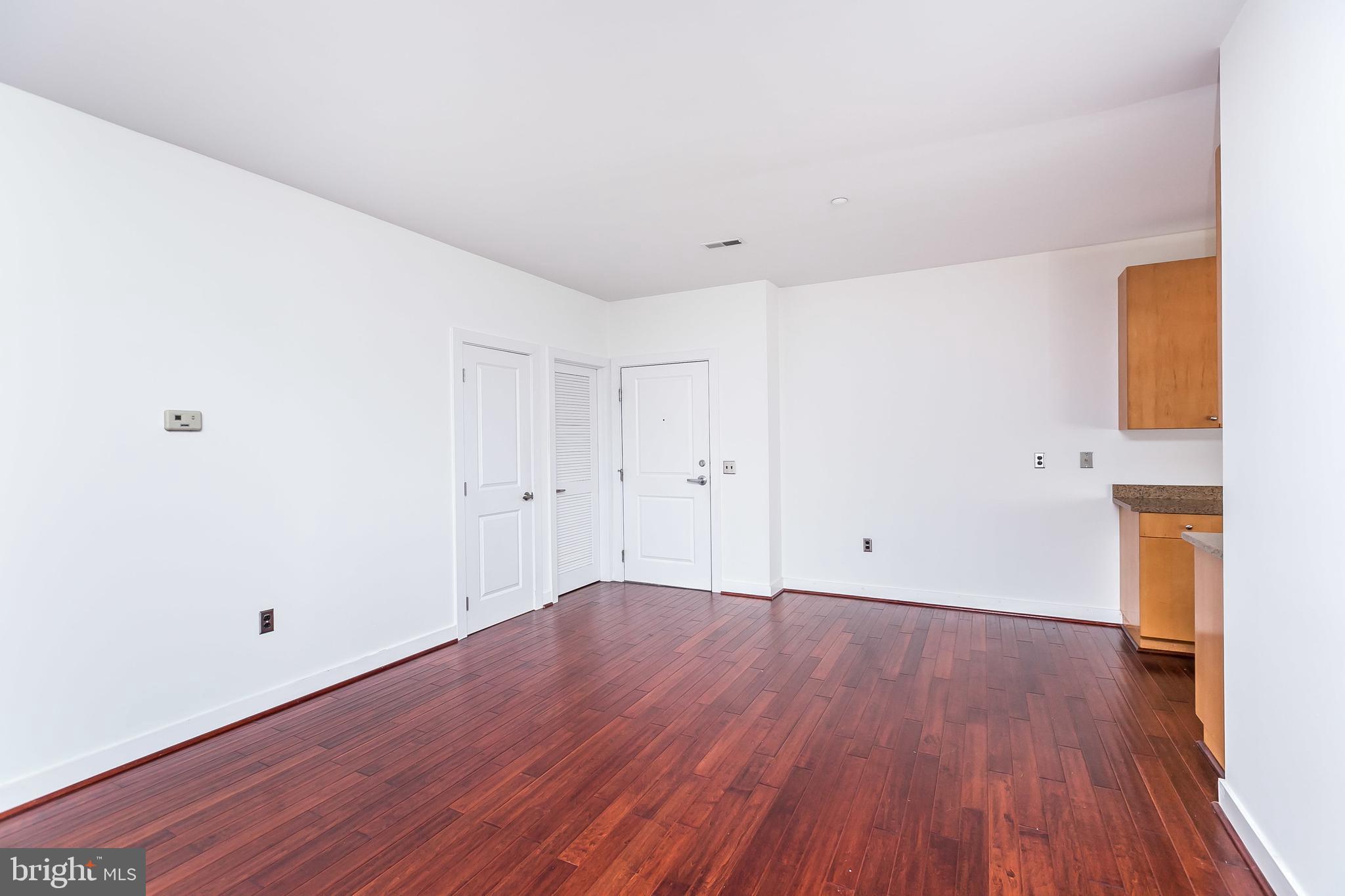 2007 Clipper Park Road, Unit 318 Baltimore, MD 21211 - Photo 9 of 38