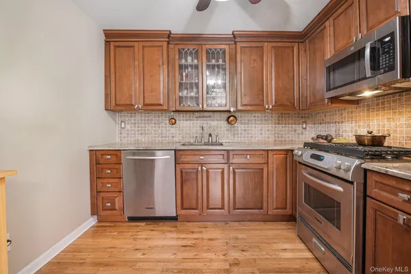 $385,000 | 29 Klint Court, Nanuet, NY 10954