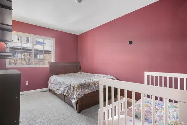 $385,000 | 29 Klint Court, Nanuet, NY 10954
