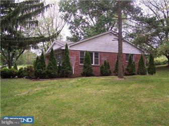 223 Swamp Road Morgantown, PA 19543 - Photo 3 of 12 Gallery Image 3