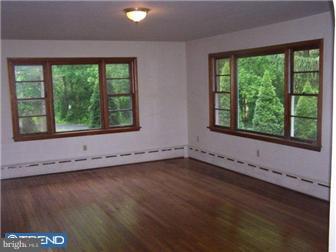 223 Swamp Road Morgantown, PA 19543 - Photo 8 of 12 Gallery Image 8