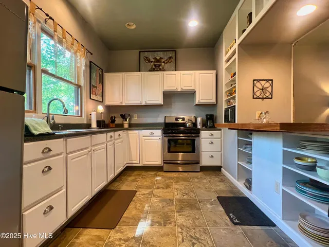 $368,000 | 1120 South 3rd Street, Wilmington, NC 28401