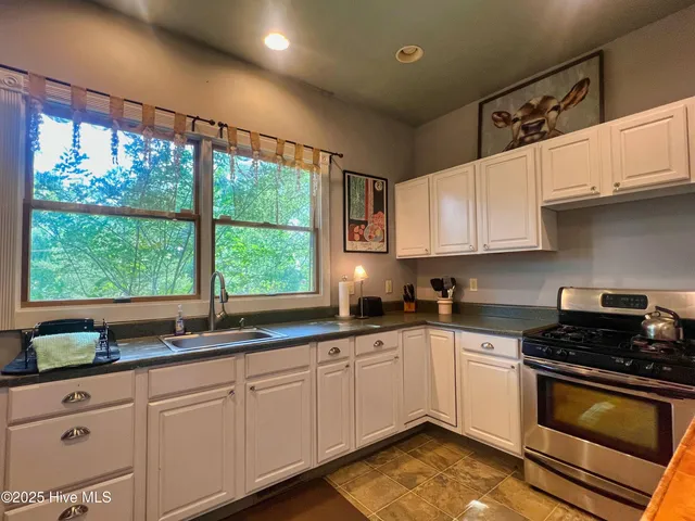 $368,000 | 1120 South 3rd Street, Wilmington, NC 28401