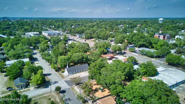 $368,000 | 1120 South 3rd Street, Wilmington, NC 28401