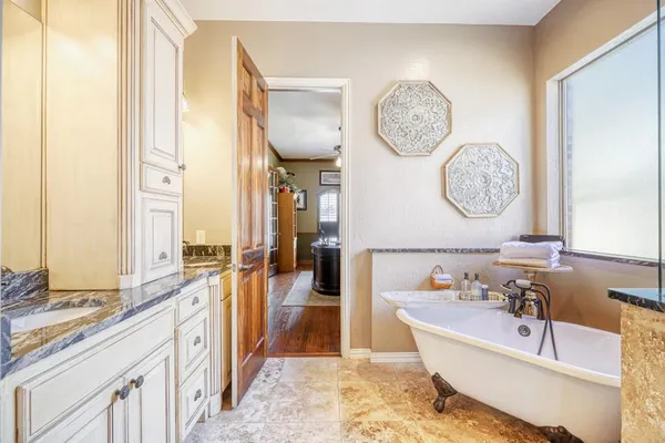 $765,000 | 705 Crown Court, Keller, TX 76248