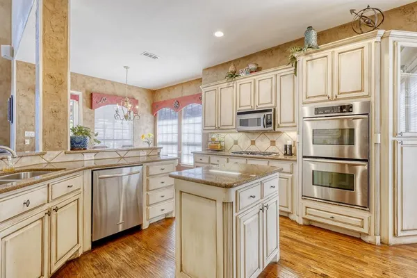 $765,000 | 705 Crown Court, Keller, TX 76248