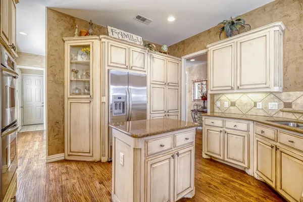 $765,000 | 705 Crown Court, Keller, TX 76248