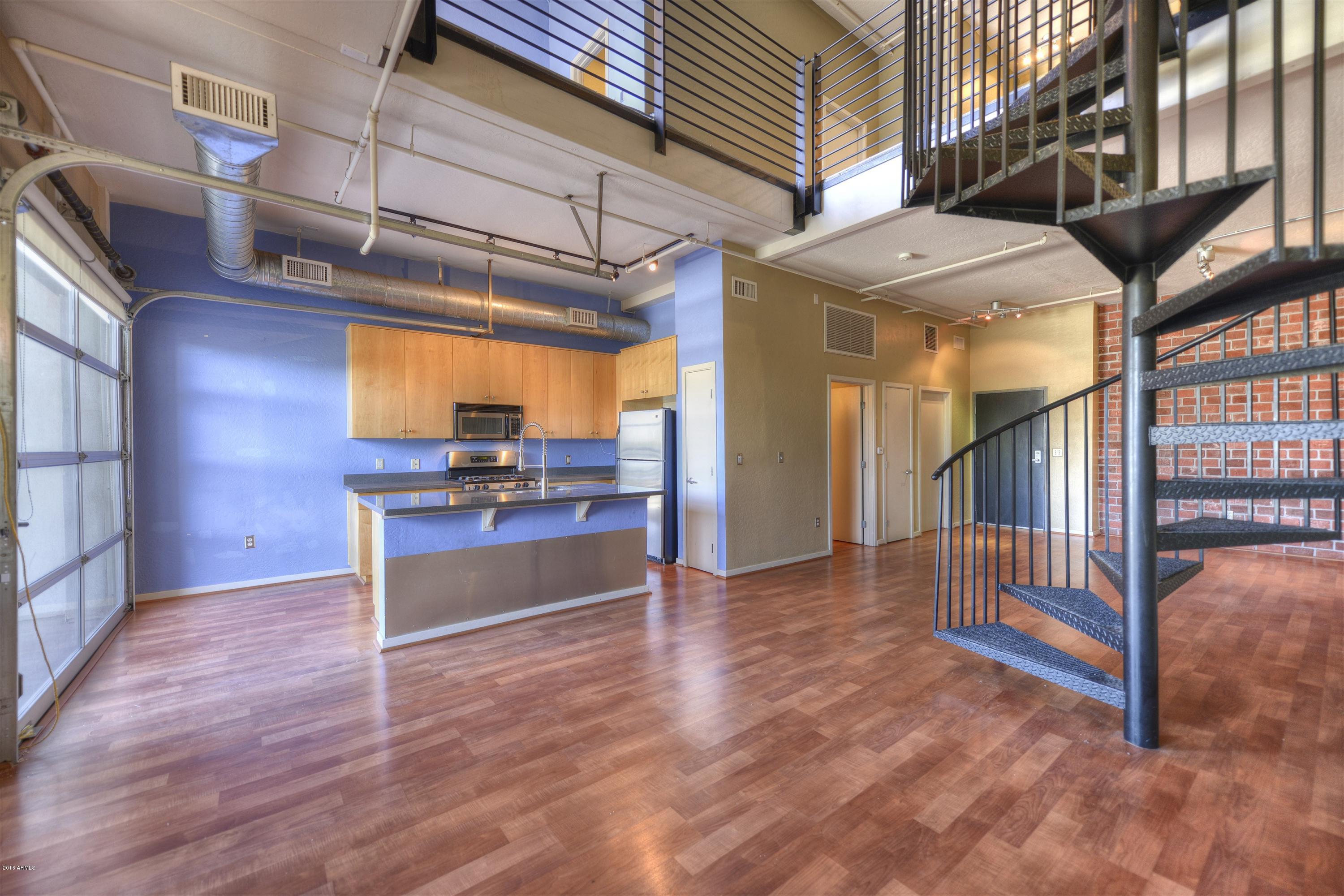914 East Osborn Road, Unit 210 Phoenix, AZ 85014 - Photo 4 of 17 Kitchen