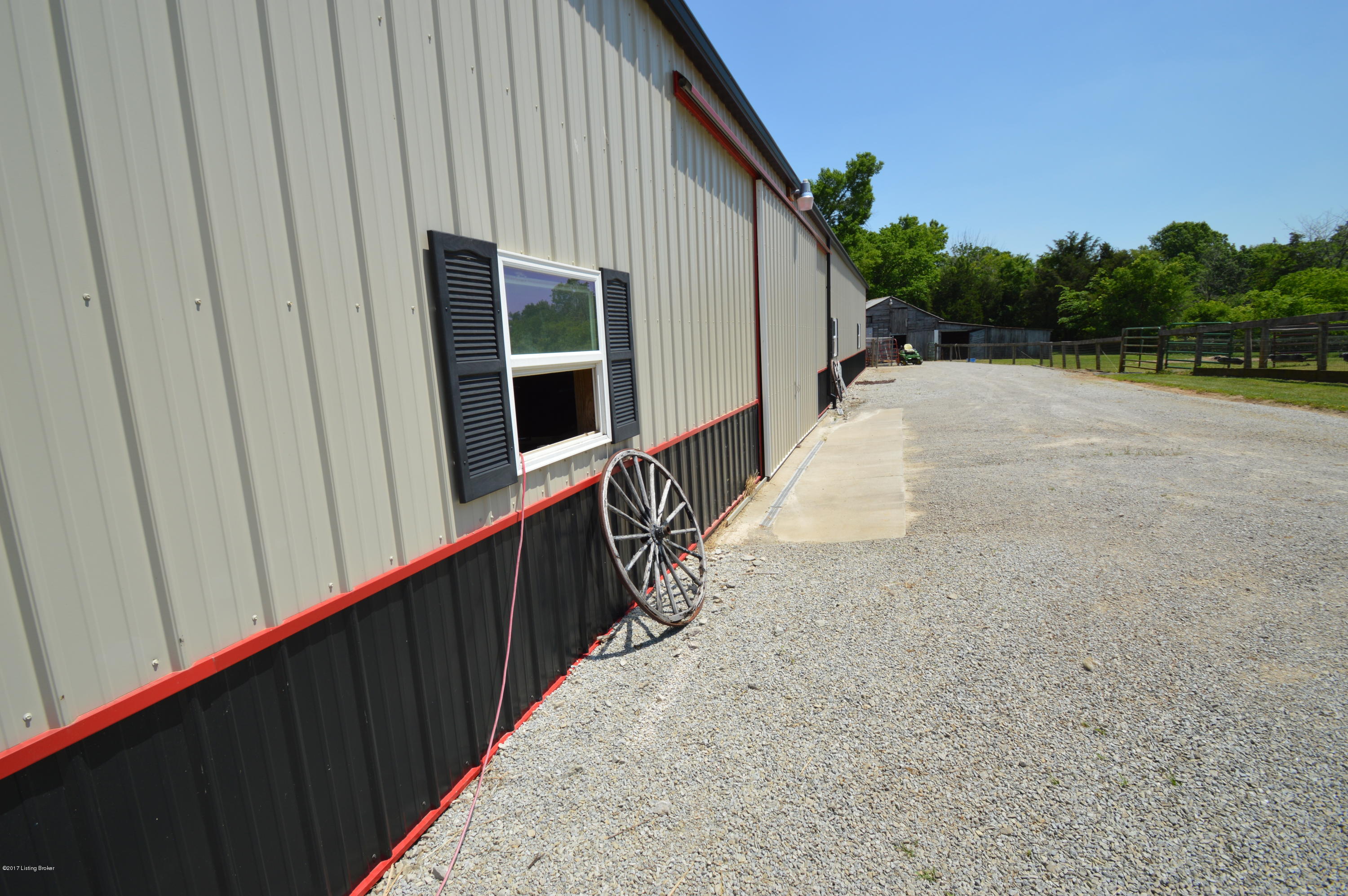 2795 Zoneton Road Shepherdsville, KY 40165 - Photo 80 of 105 DSC_1271