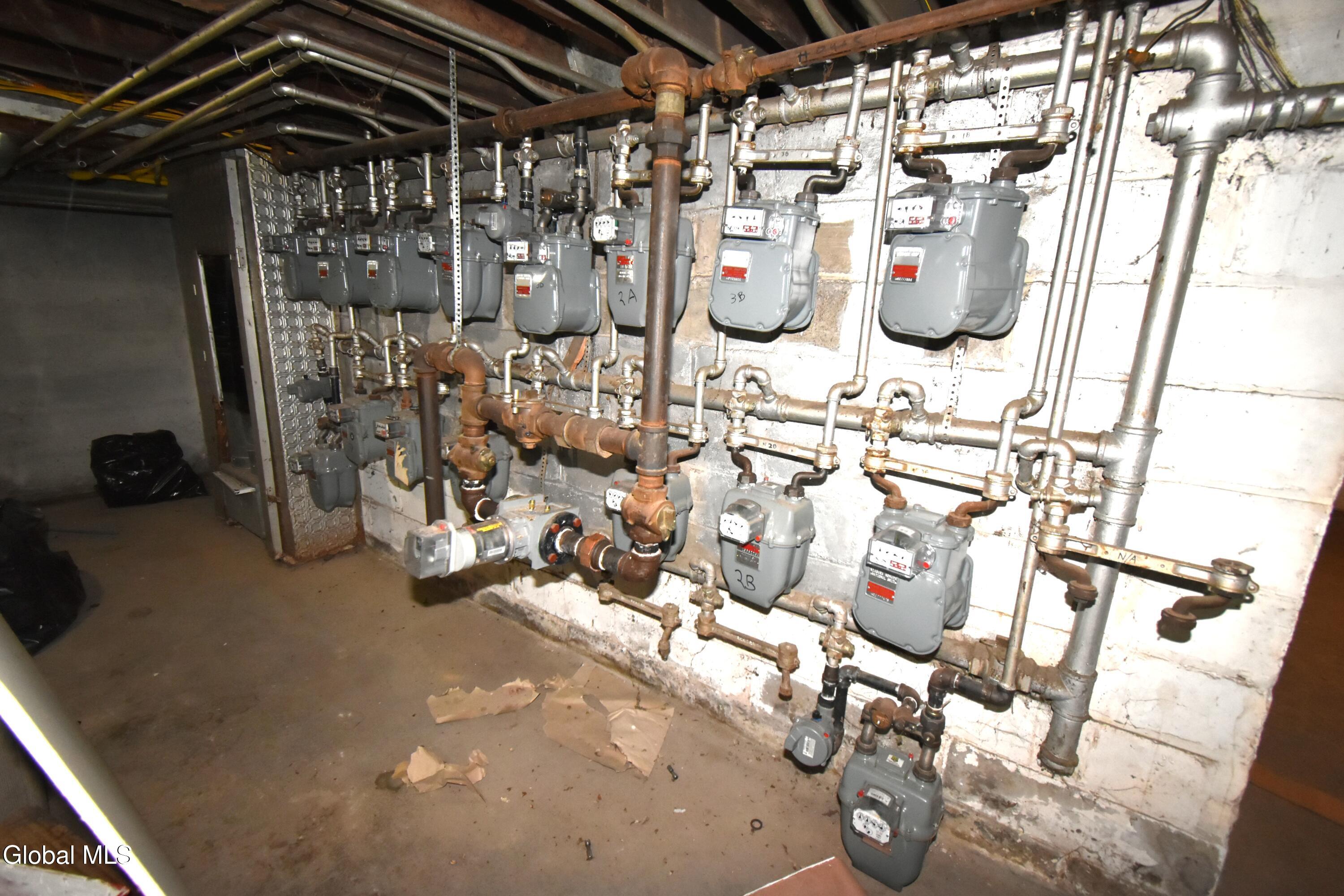 1011 Union Street Schenectady, NY 12308 - Photo 18 of 20 DSC_0640