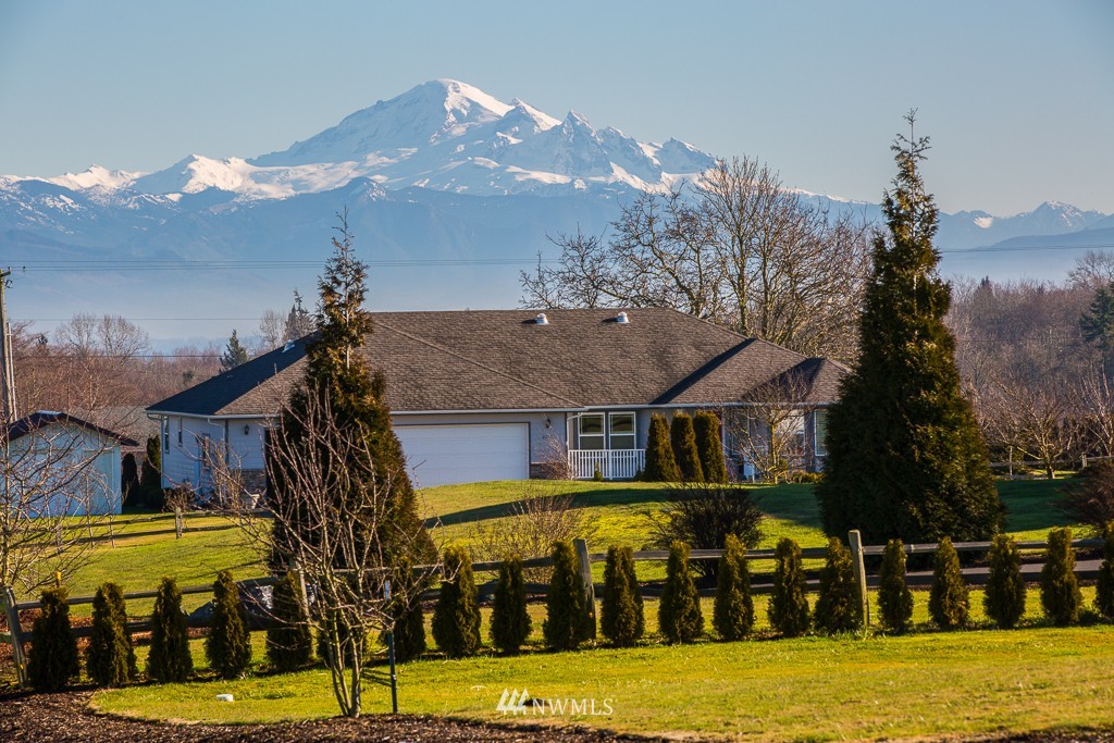 2915 Cameron Ridge Lane Ferndale, WA 98248 - Photo 3 of 25