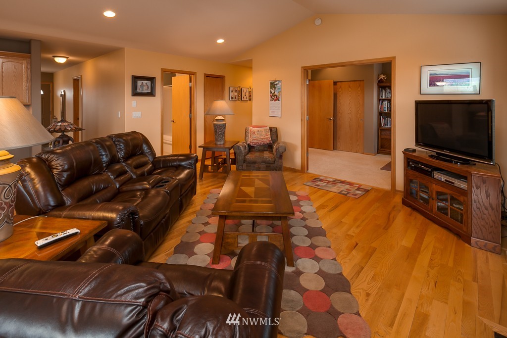 2915 Cameron Ridge Lane Ferndale, WA 98248 - Photo 8 of 25