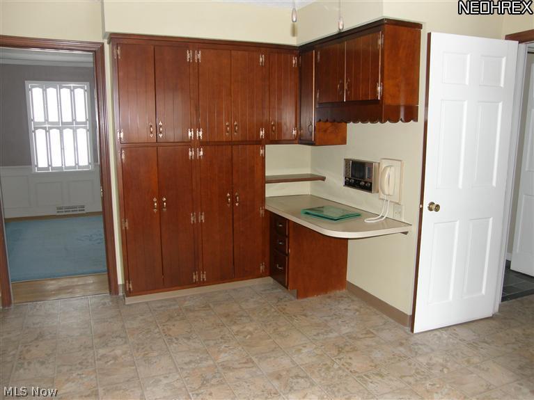 7243 Chillicothe Road Mentor, OH 44060 - Photo 4 of 23 Gallery Image 4