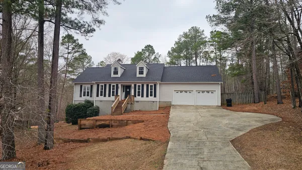 $295,000 | 306 Lakeridge Court, Macon, GA 31211