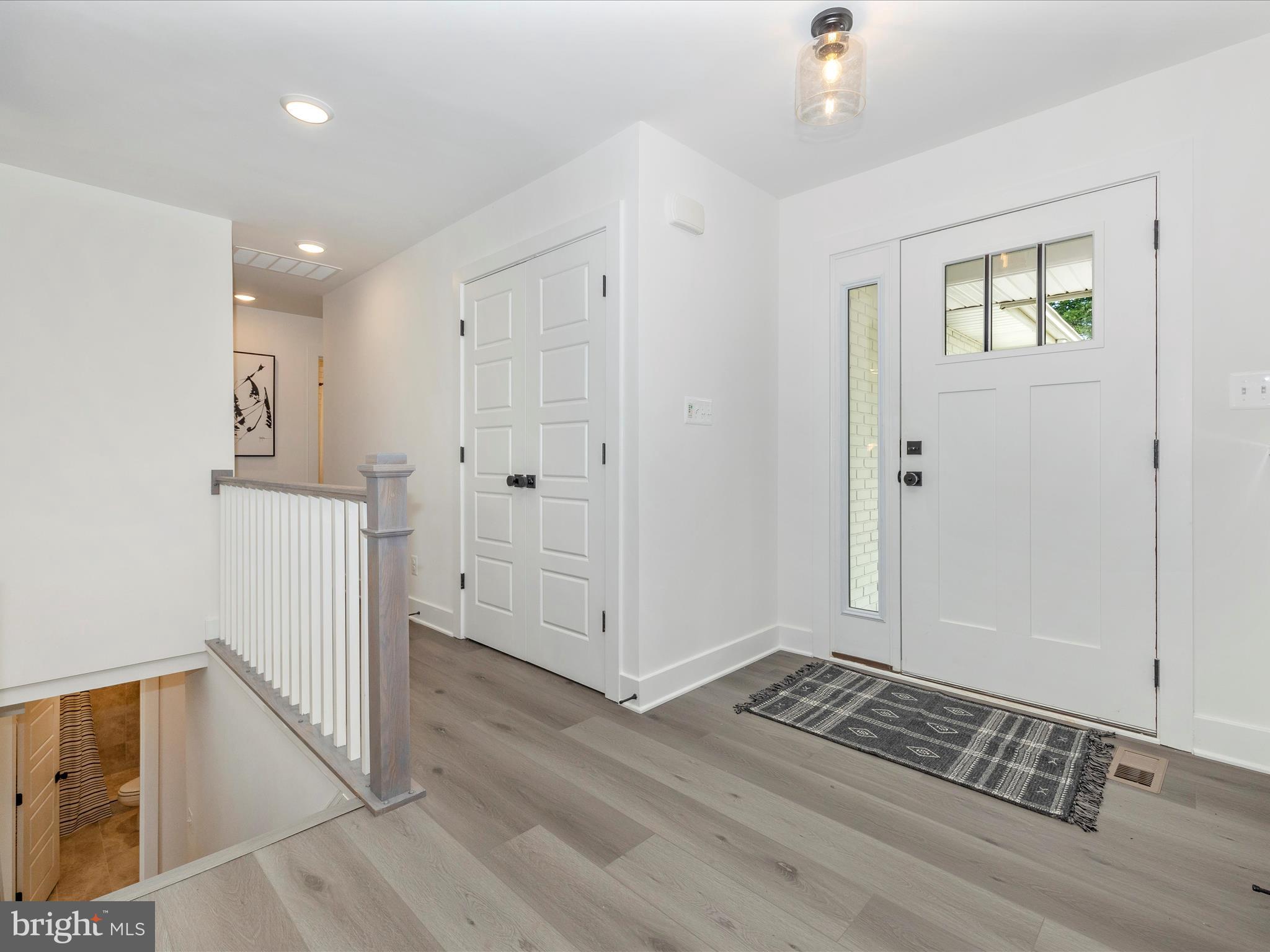 7038 Ridge Road Frederick, MD 21702 - Photo 4 of 71 Entry